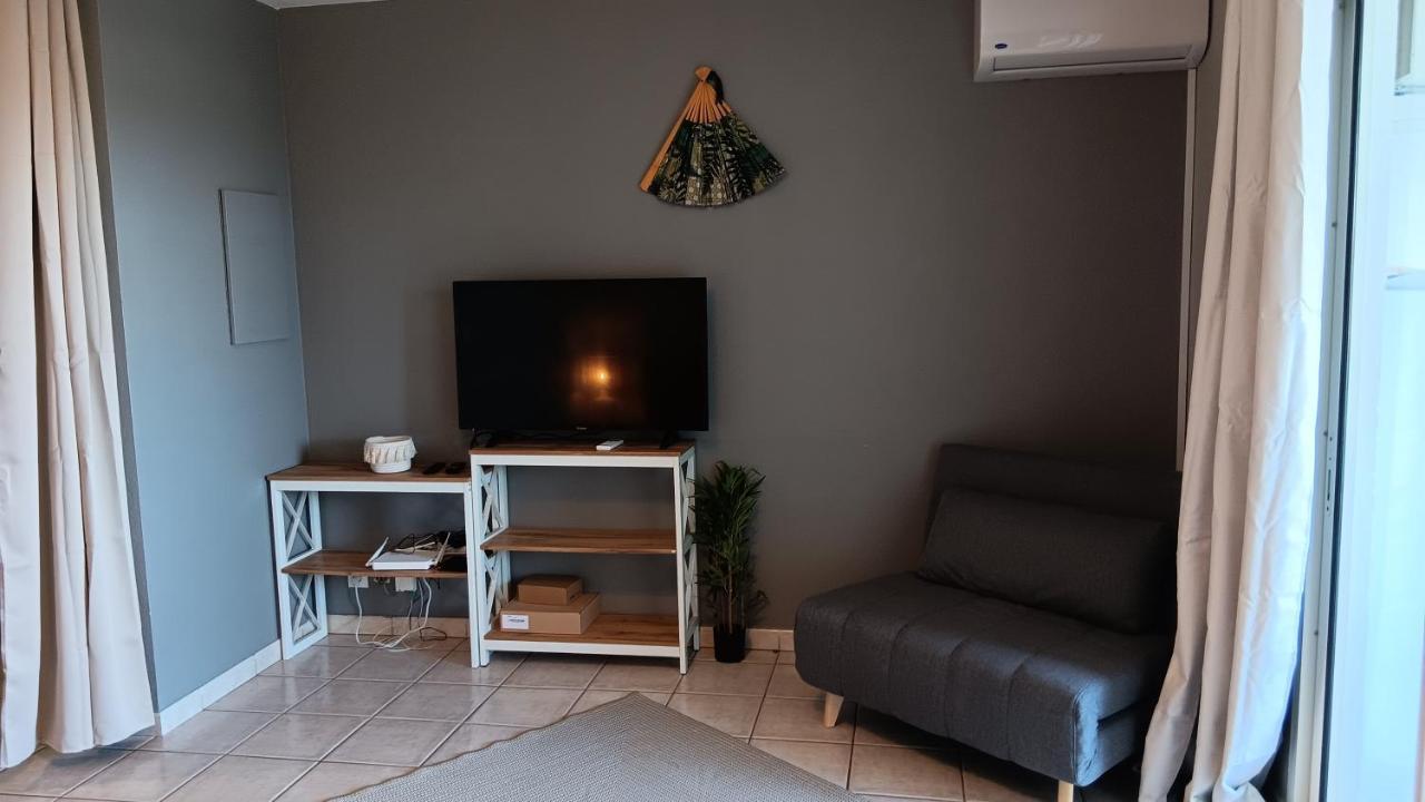 Le Tamarin Bleu - Studio A 300 M De La Plage La Saline Le Bains Kültér fotó